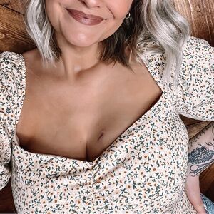 Abercrombie floral Top